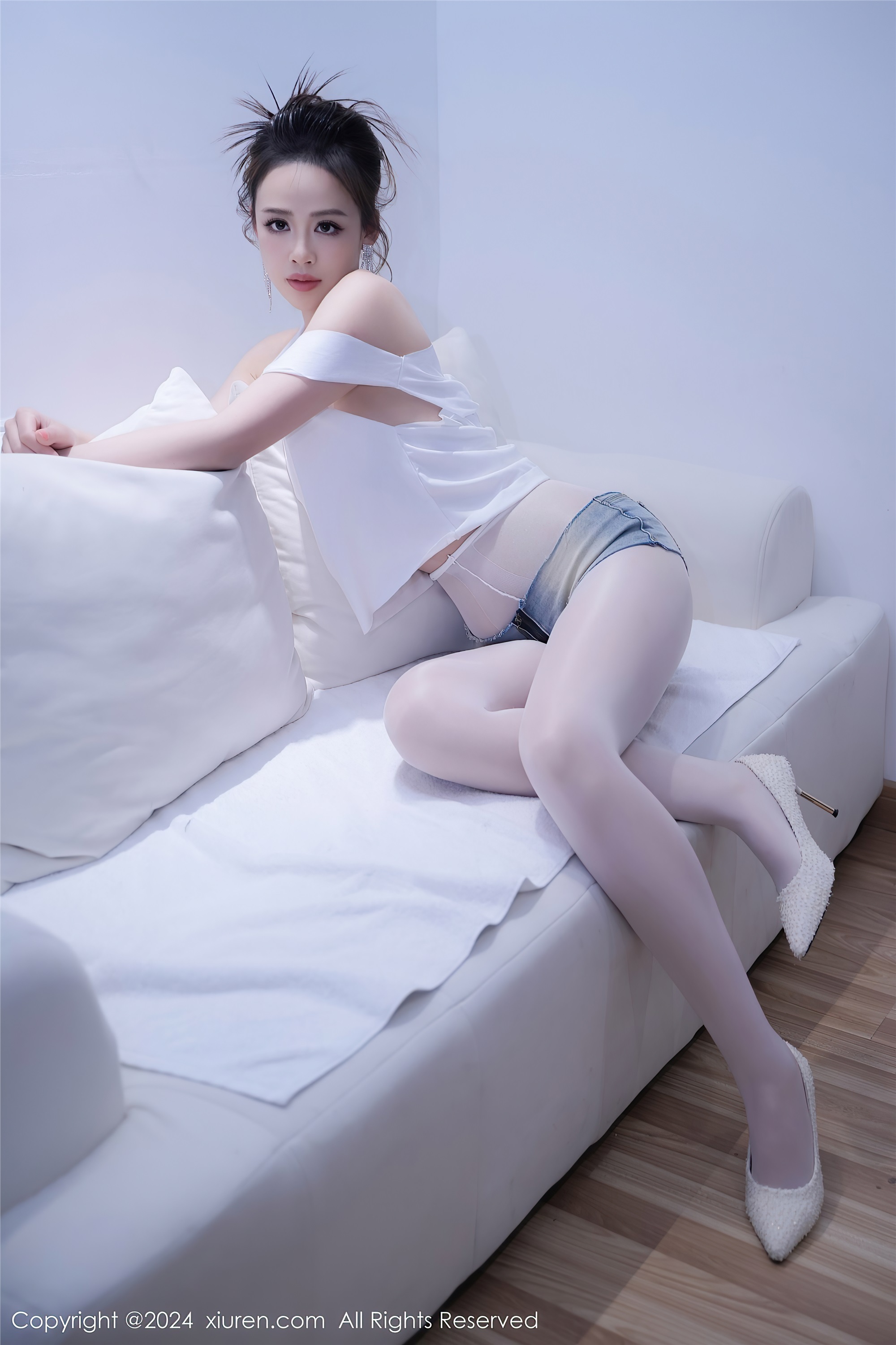 Xiuren秀人网 2024.04.02 NO.8329 甜七七